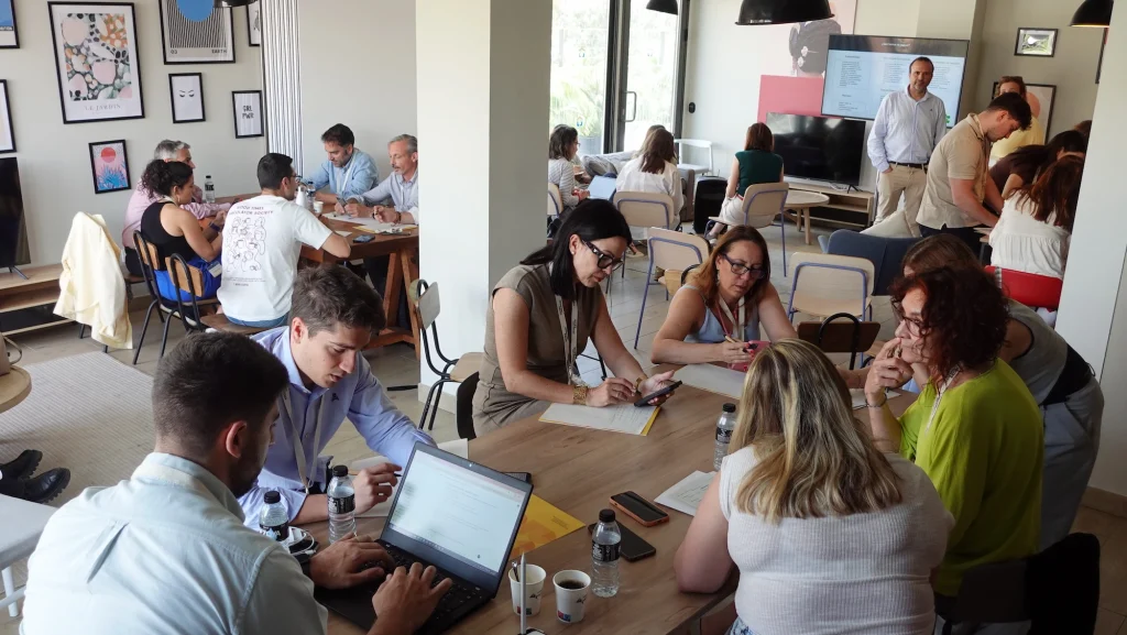 Hackathon de Intraemprendimiento